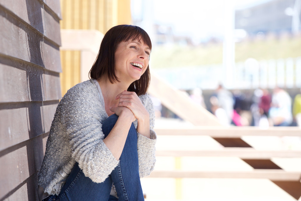 Feel better all the way through menopause with Flow Wellness.
