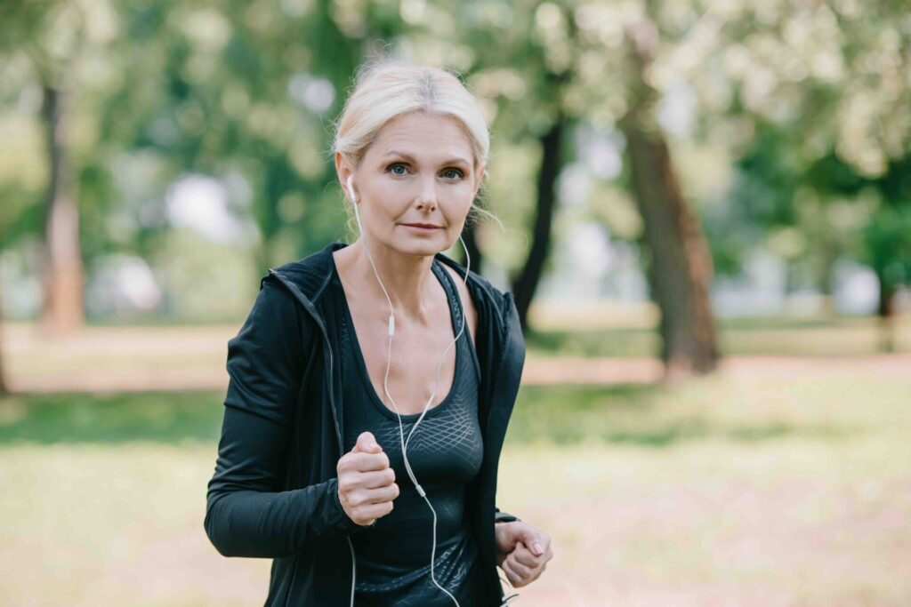 Woman after menopause - Flow Wellness