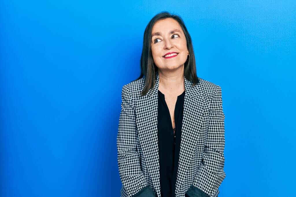 Learn about vaginal estrogen and how it can help symptoms from an expert at Flow Wellness.