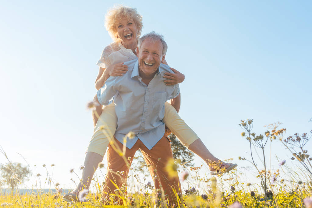 Flow Wellness is passionate about you living better and longer!
